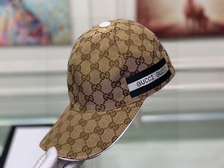 GUCCI GG CANVAS BASEBALL HAT – GH126