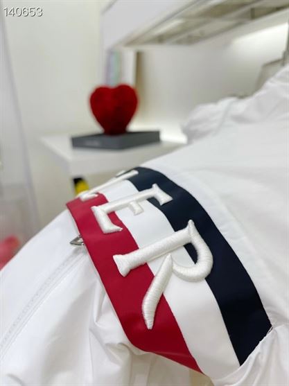 MONCLER OLARGUES HOODED DOWN JACKET – MC113