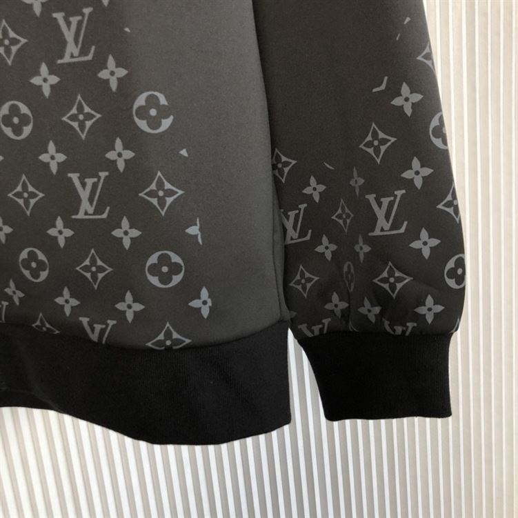 LOUIS VUITTON HOODIE – LVH023