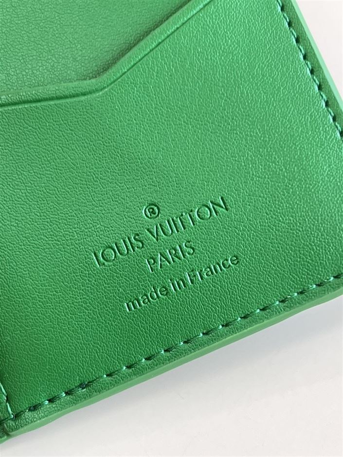 LOUIS VUITTON POCKET ORGANIZER IN GREEN MONOGRAM TAURILLON – WLV037