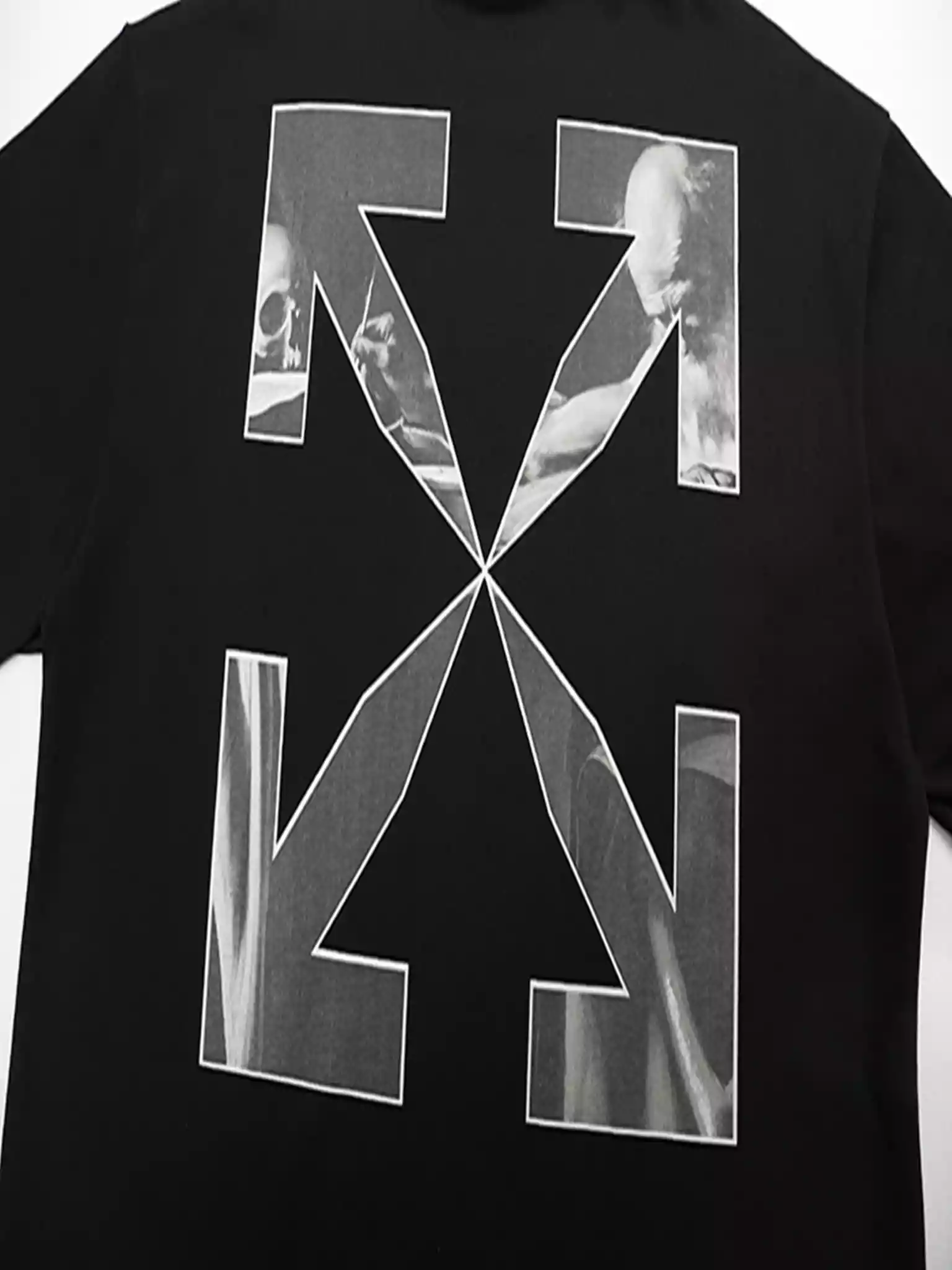 BLACK CARAVAGGIO PAINTING S/S T-SHIRT – OWS016