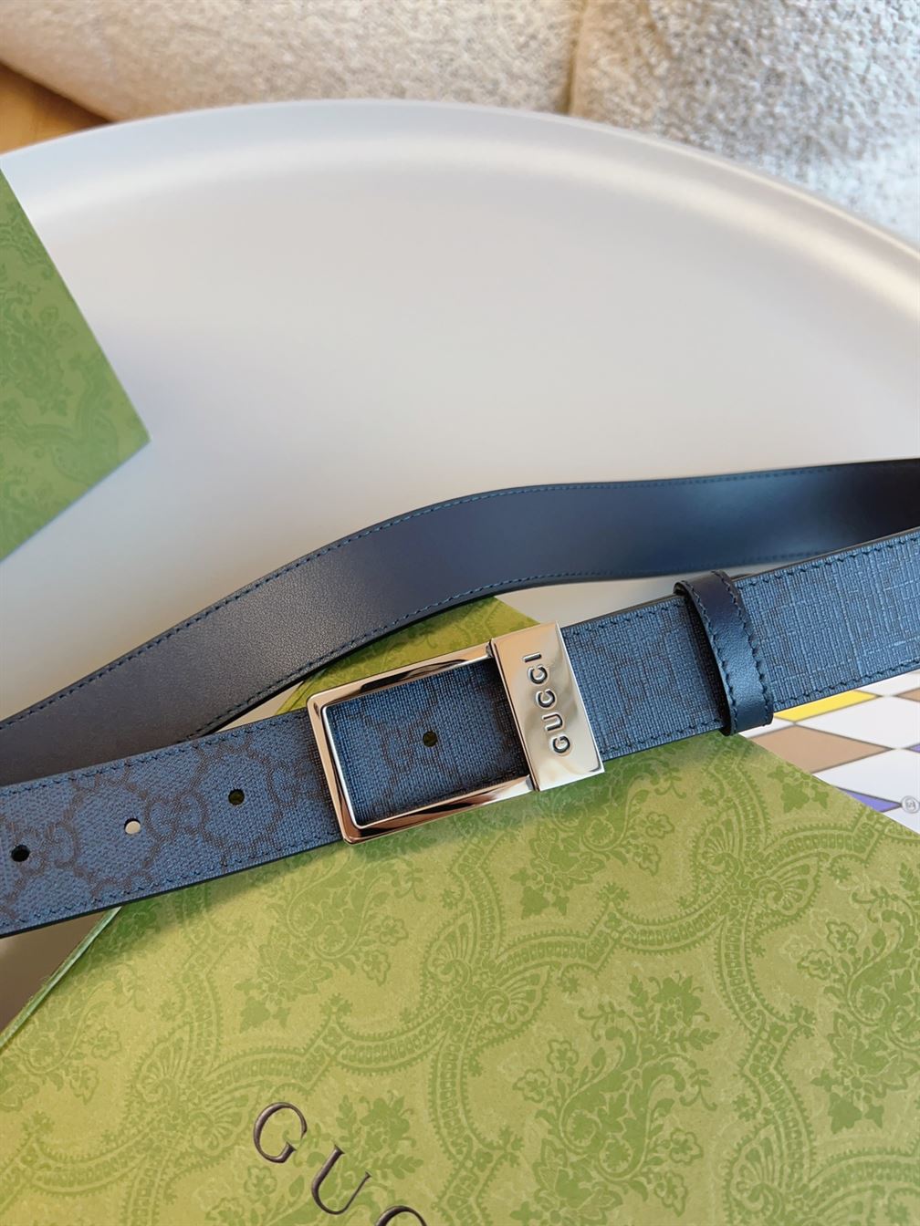 GUCCI GG BELT WITH RECTANGULAR BUCKLE – GB043