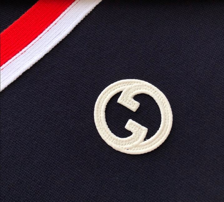 GUCCI KNIT WOOL CARDIGAN WITH PATCH – GCK033