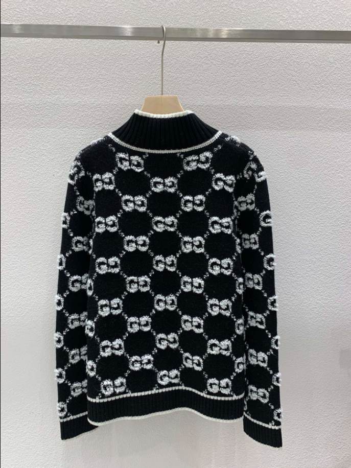 GUCCI Bouclé Stitch Jacquard Black Knitwear – GCK053