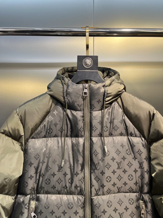 Louis Vuitton Coat – LVC54