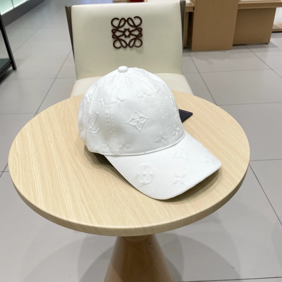 Louis Vuitton Caps – LVC027