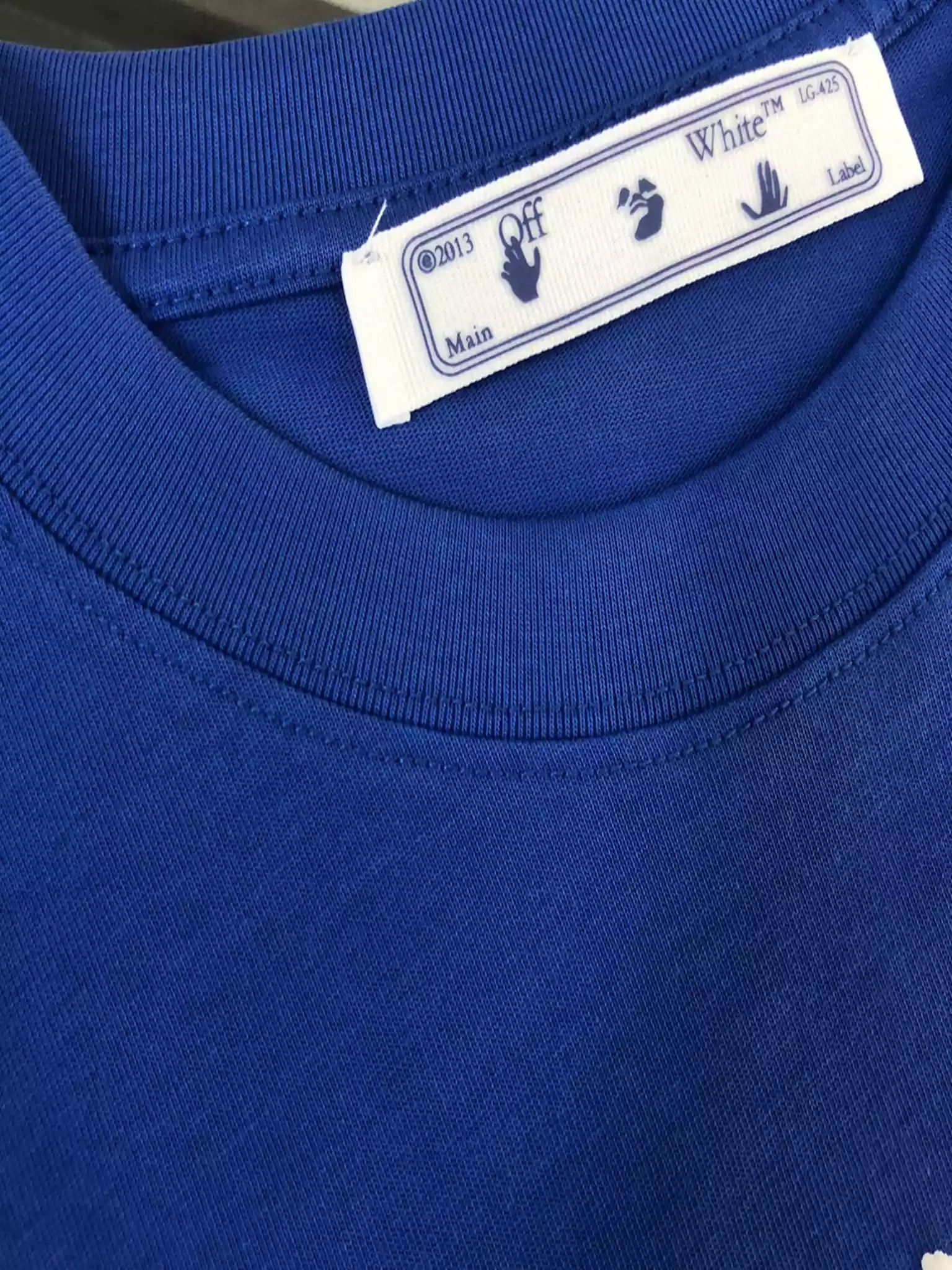 Off-White Blue Logo Stitch T-shirt – OWS030