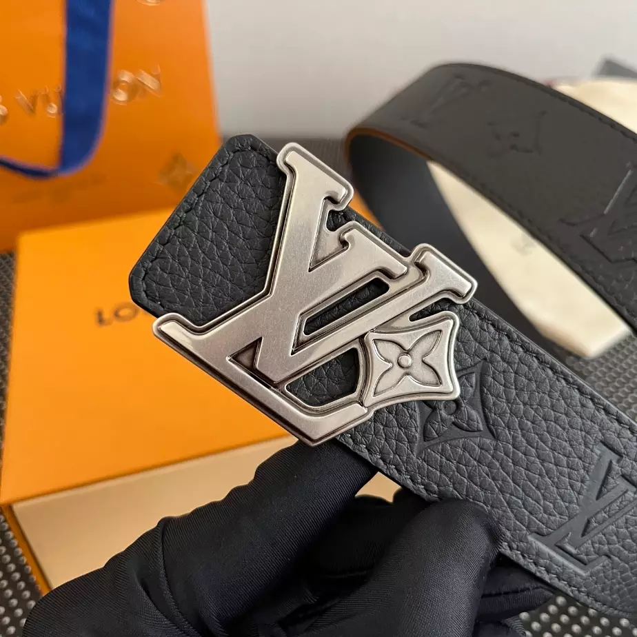 LV BELT 4MM – LBE093