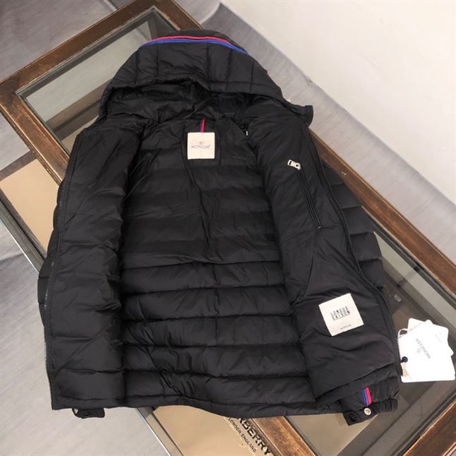 MONCLER AGOUT QUILTED SHELL JACKET – MC069