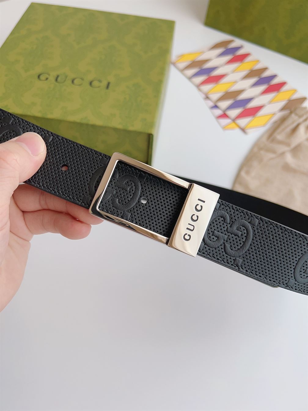 GUCCI GG BELT WITH RECTANGULAR BUCKLE – GB044