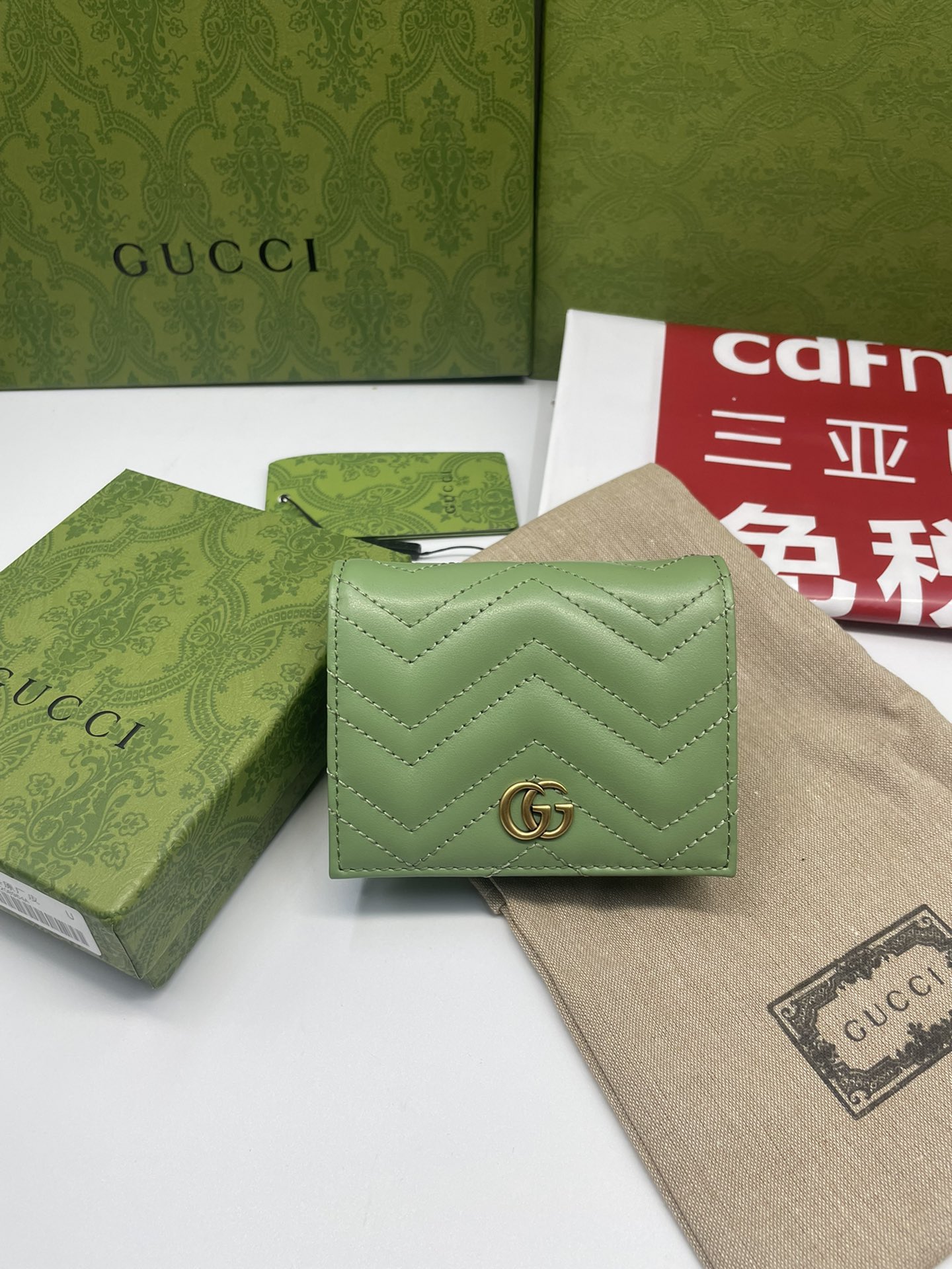GUCCI GG MARMONT BIFOLD WALLET DOUBLE G QUILTED LEATHER GREEN – WLG050