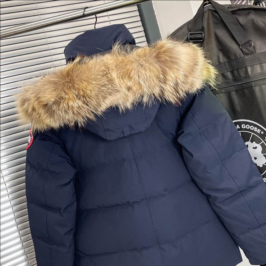 Canada Goose Blue Wyndham Parka Jacket – CN38