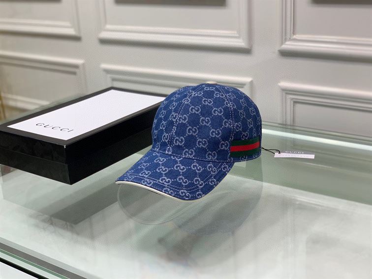 GUCCI GG CANVAS BASEBALL HAT – GH033