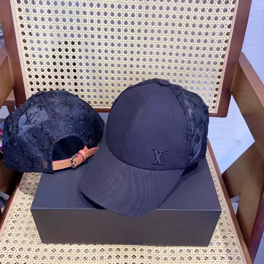 Louis Vuitton Caps – LVC025