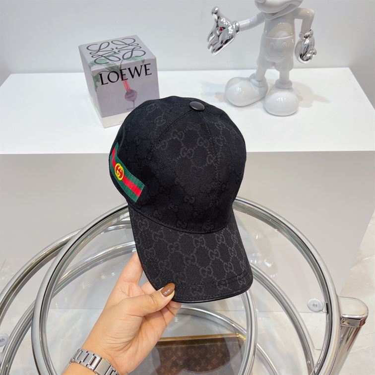 GUCCI GG CANVAS BASEBALL HAT – GH144