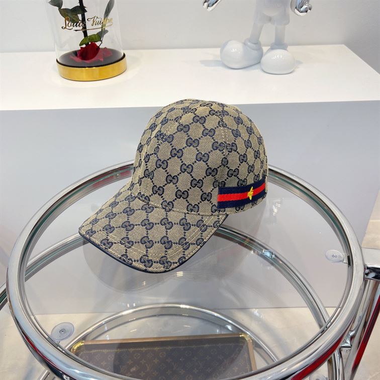 GUCCI GG CANVAS BASEBALL HAT – GH074