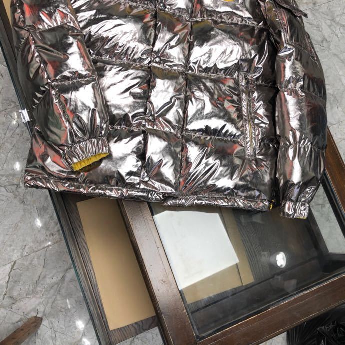 MONCLER COAT – MC139