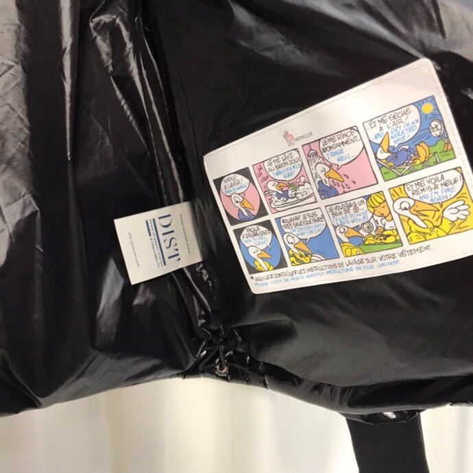 MONCLER COAT – MC124