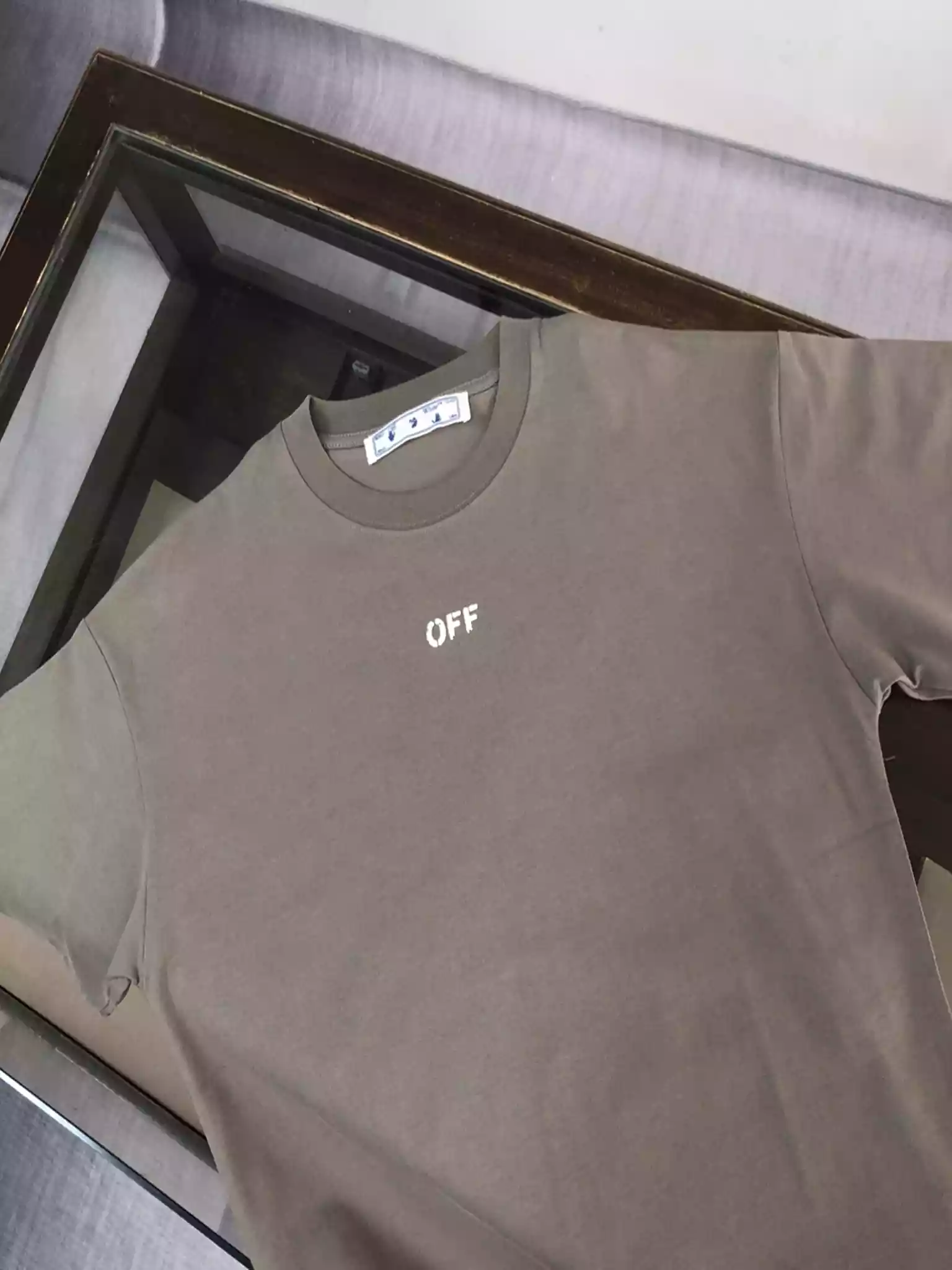 Off-White Beige Logo Stitch T-shirt – OWS031