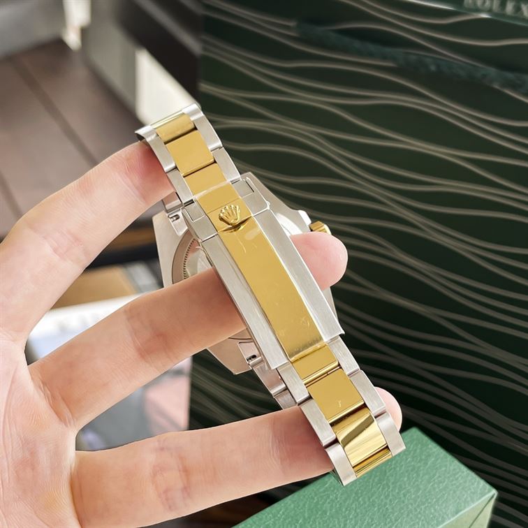 ROLEX SUBMARINER DATE – RL012