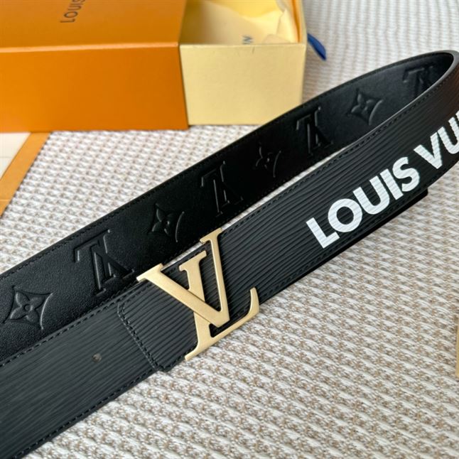 LOUIS VUITTON LV INITIALS 40MM REVERSIBLE BELT – LBE051