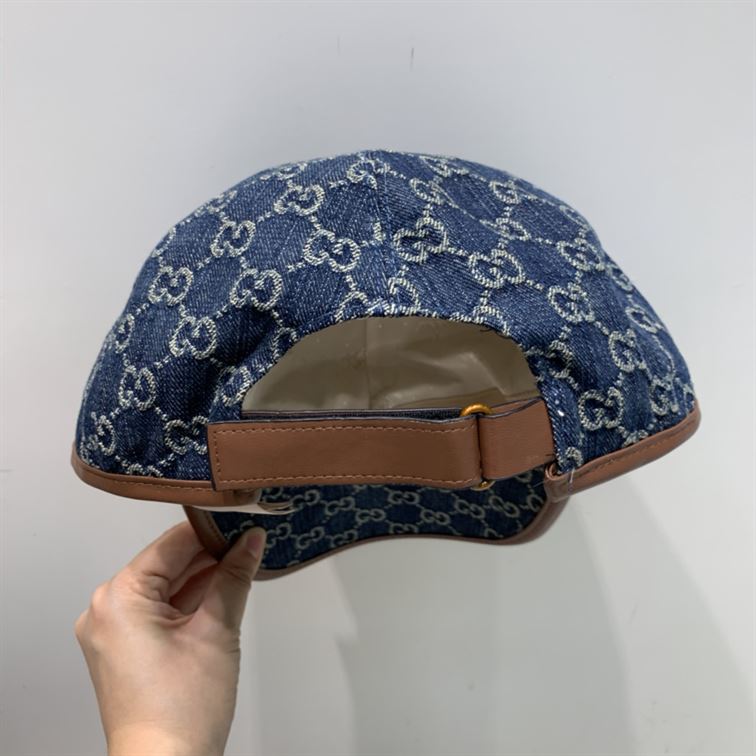 GUCCI GG CANVAS BASEBALL HAT – GH072