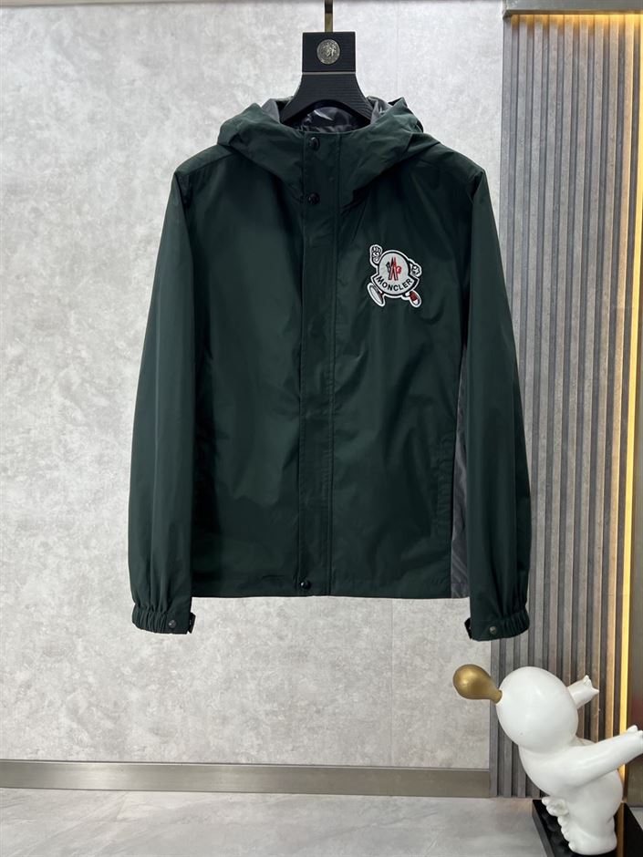MONCLER GUIERS RAIN JACKET – MC101