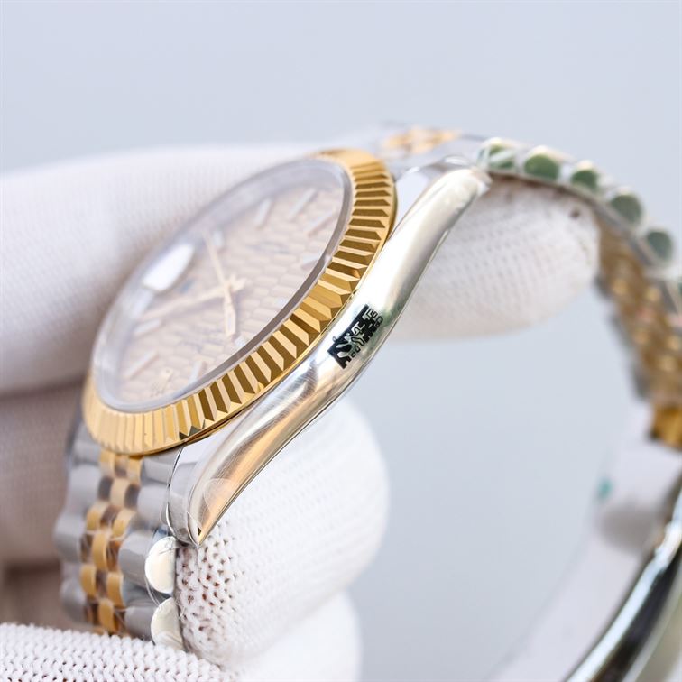 ROLEX OYSTER PERPETUAL DATEJUST – RL014