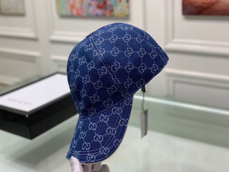 GUCCI GG CANVAS BASEBALL HAT – GH115