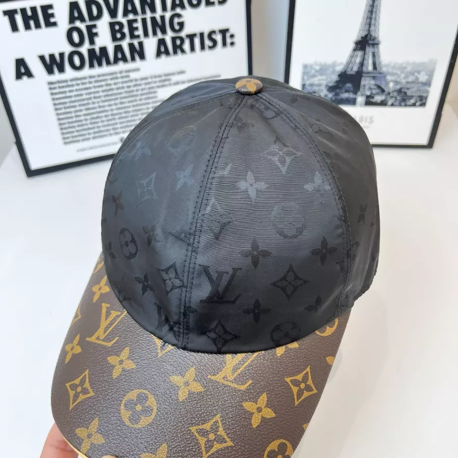 Louis Vuitton Caps – LVC028