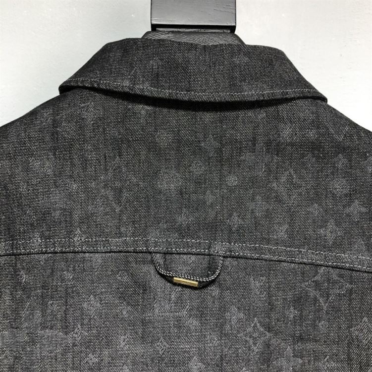 LOUIS VUITTON MONOGRAM DNA DENIM JACKET – LVC034