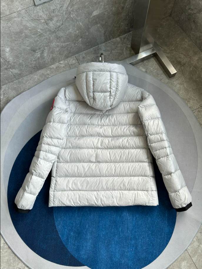 Canada Goose White Gray Crofton Down Jacket – CN34