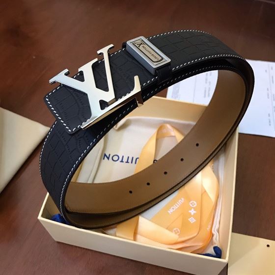 LOUIS VUITTON BELT – LBE079
