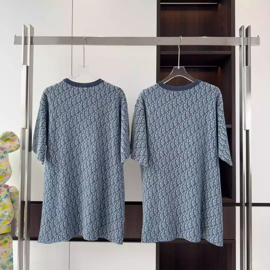 DIOR OBLIQUE T-SHIRT RELAXED FIT BLUE COTTON JACQUARD – DOT043