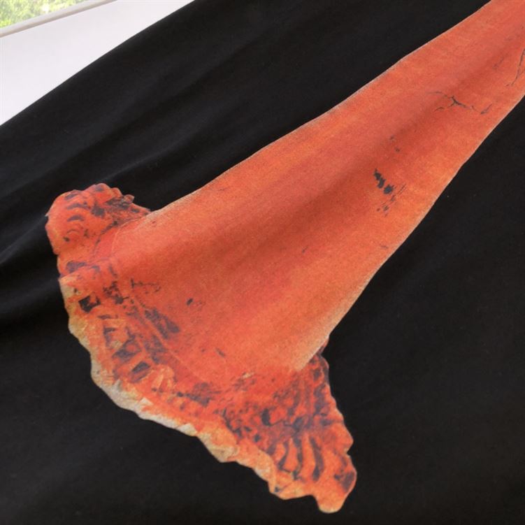 GIVENCHY SLIM FIT T-SHIRT IN JERSEY WITH CERAMIC PRINT IN BLACK – GTS003