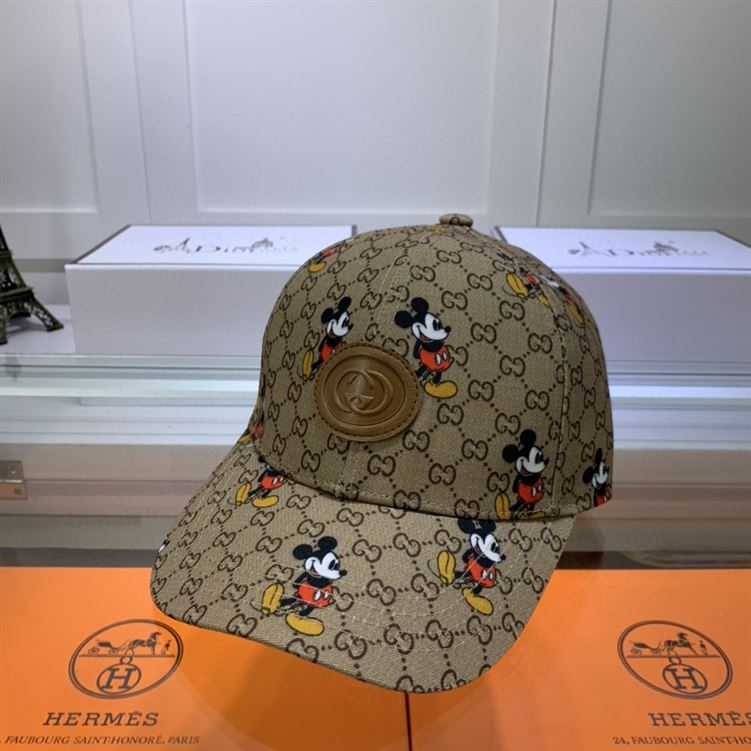 GUCCI GG CANVAS BASEBALL HAT – GH152