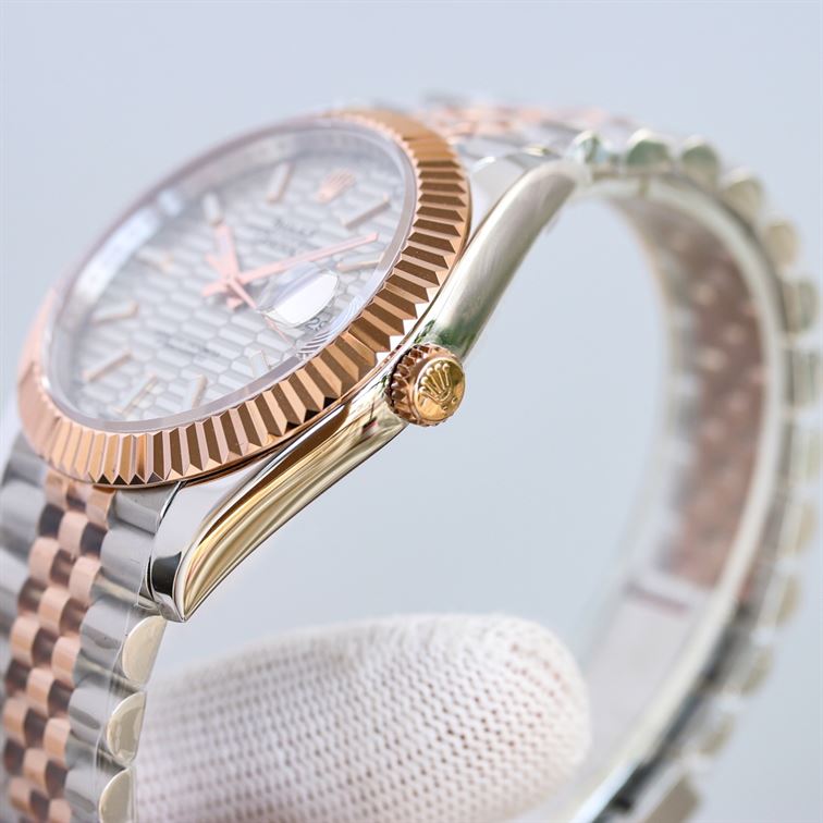 ROLEX OYSTER PERPETUAL DATEJUST – RL018