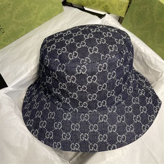 GUCCI GG CANVAS BUCKET HAT – GH083