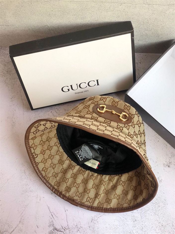 GUCCI GG CANVAS BUCKET HAT – GH095