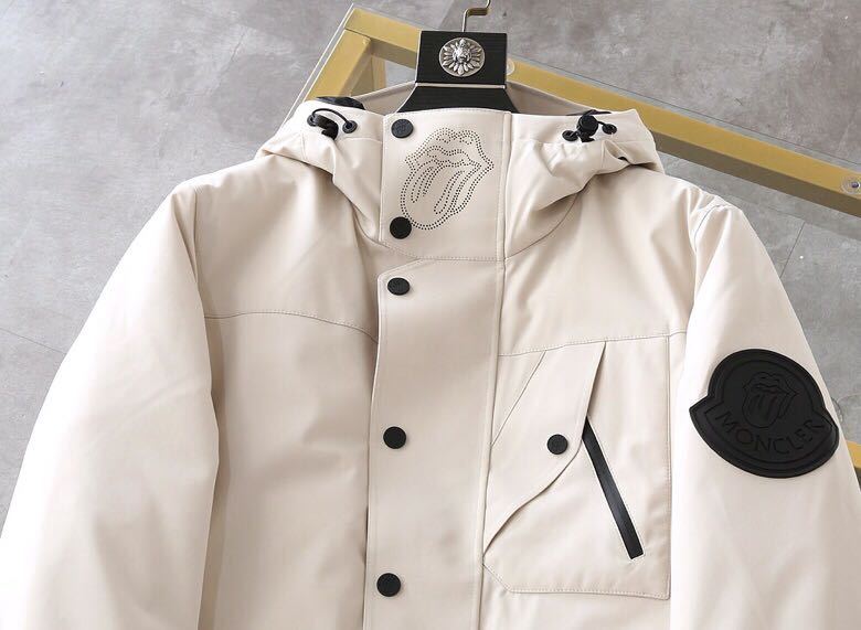 MONCLER COAT – MC127