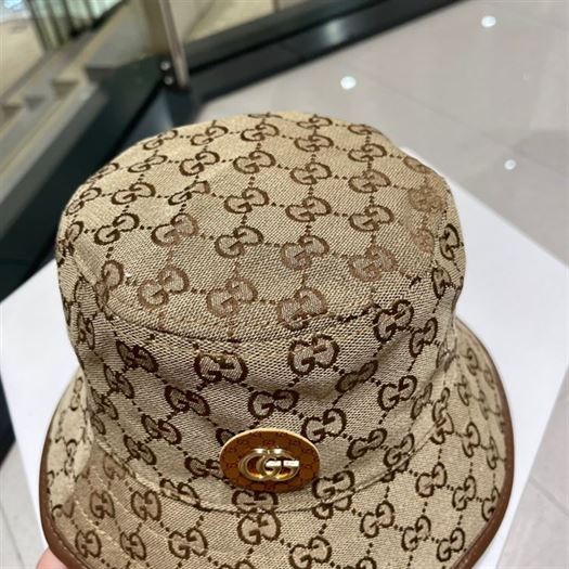 GUCCI GG CANVAS BUCKET HAT – GH038