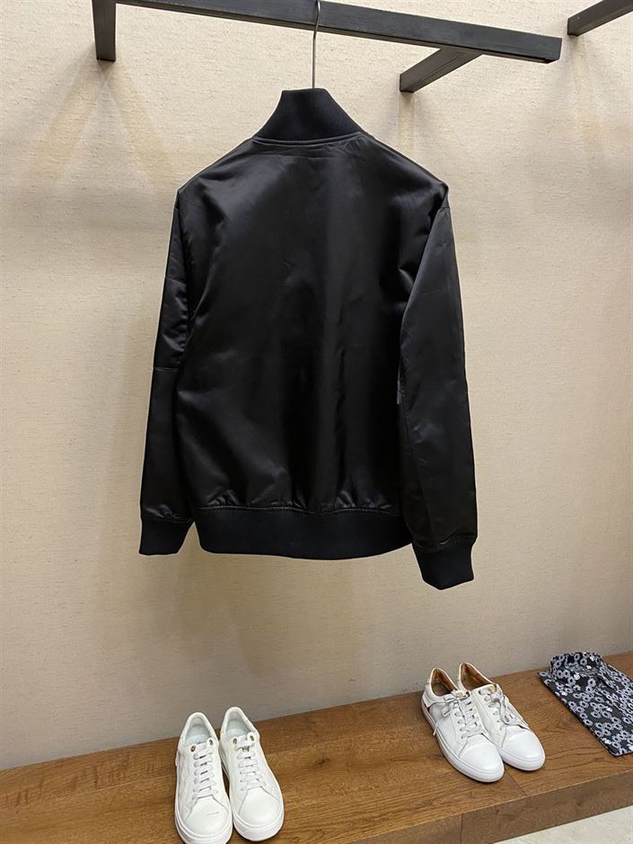LOUIS VUITTON REVERSIBLE SUMMER BOMBER JACKET – LVC026