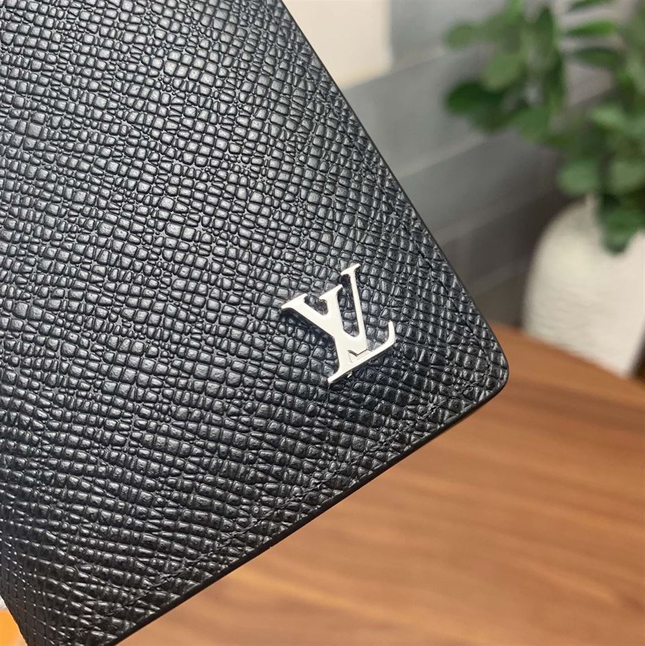 LOUIS VUITTON POCKET ORGANIZER – WLV002
