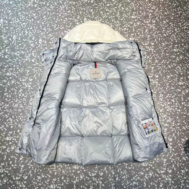 MONCLER LUZULE DOWN GILET – MC063