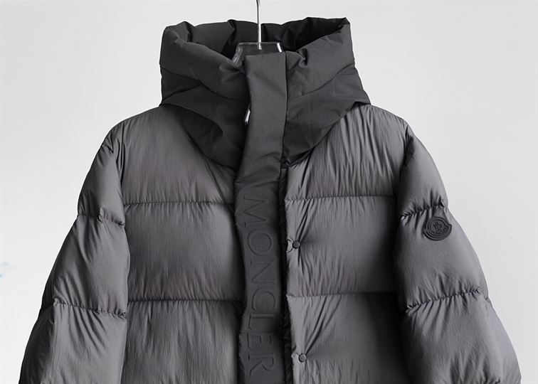 MONCLER JACKETS – MC075