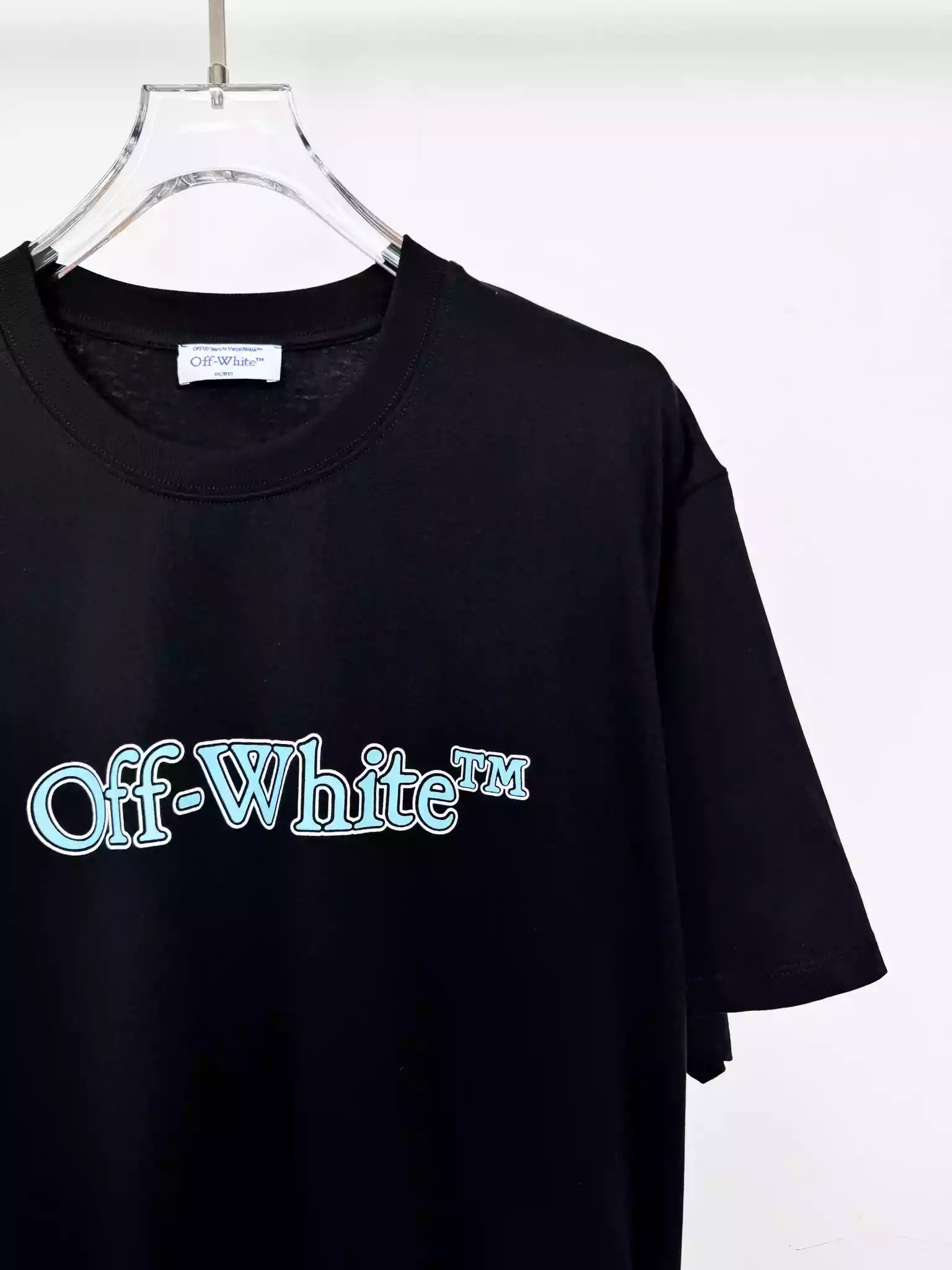 Big Bookish T-Shirt in BLACK – OWS002