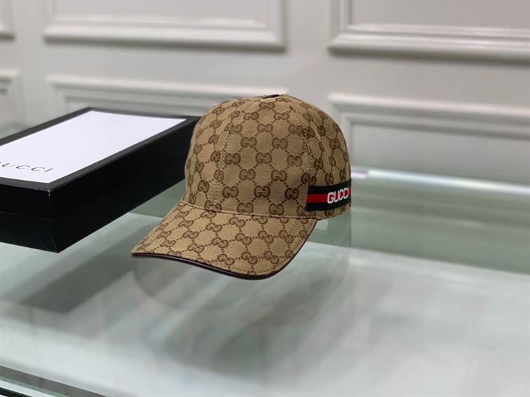 GUCCI GG CANVAS BASEBALL HAT – GH028