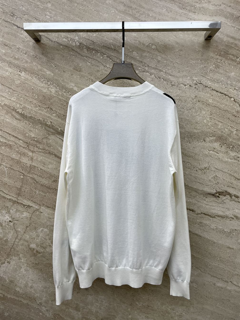 LOUIS VUITTON INTARSIA CASHMERE WOOL CREWNECK – LVH056