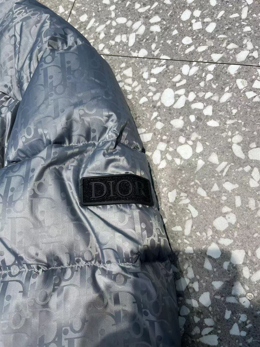 DIOR OBLIQUE DOWN JACKET TECHNICAL JACQUARD – DRC019