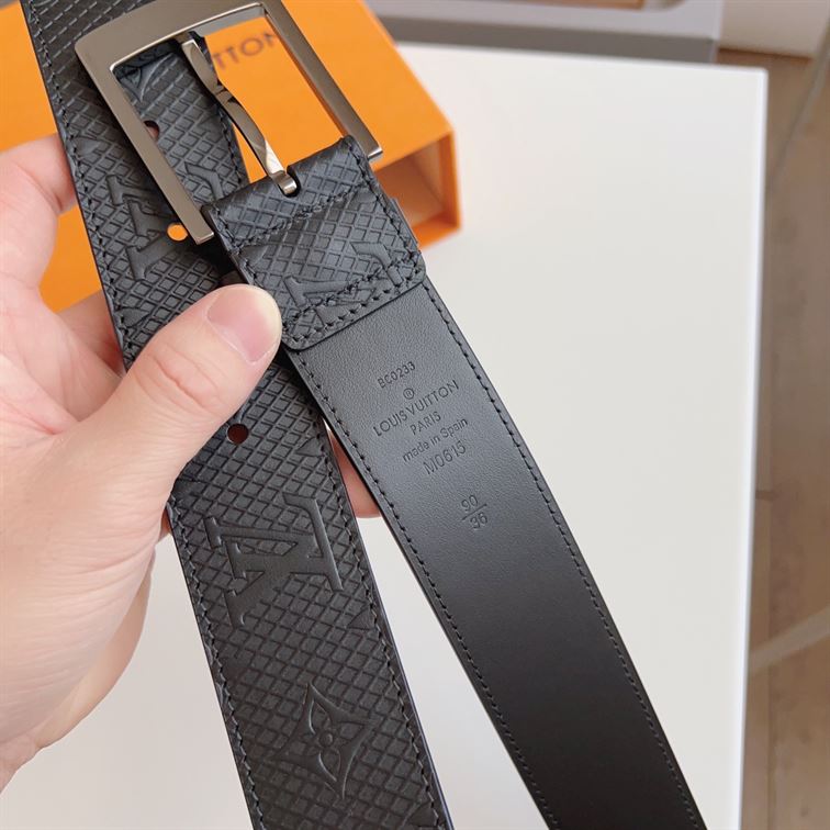 LOUIS VUITTON BELT – LBE044